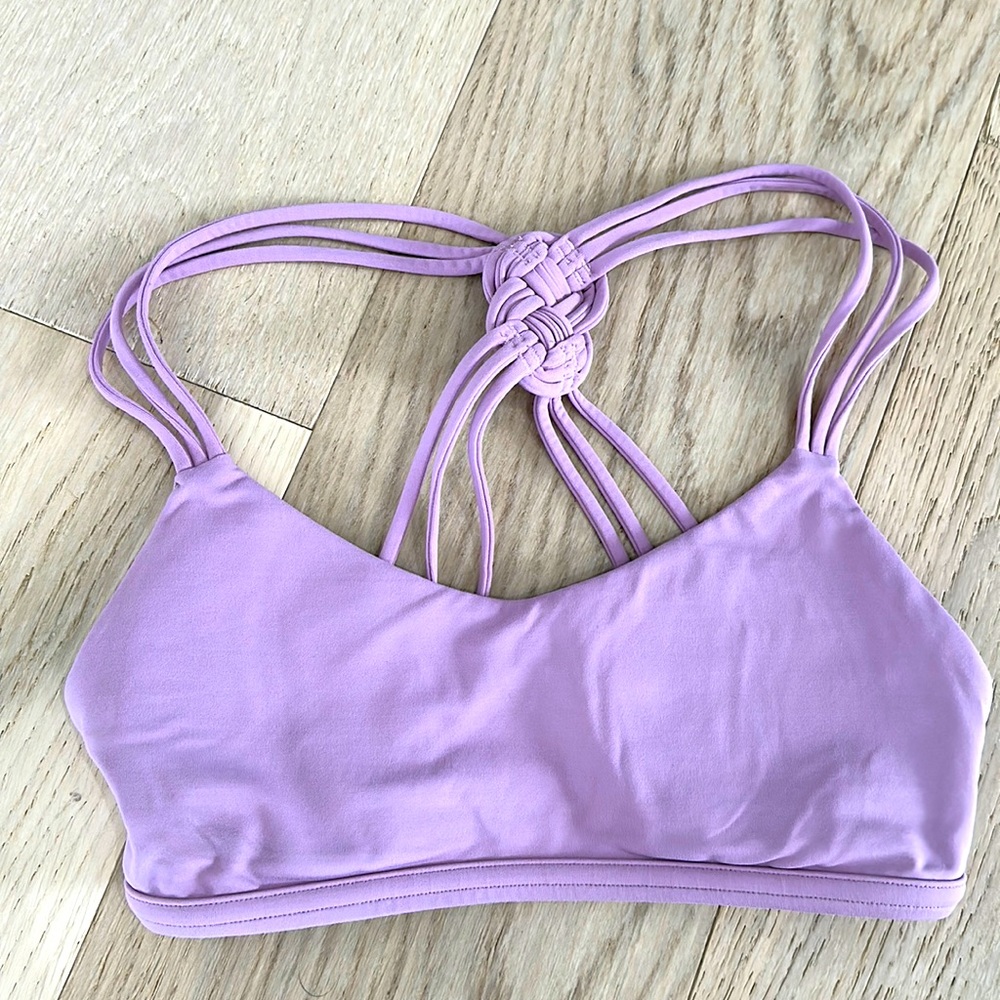 Lululemon sports bra 2